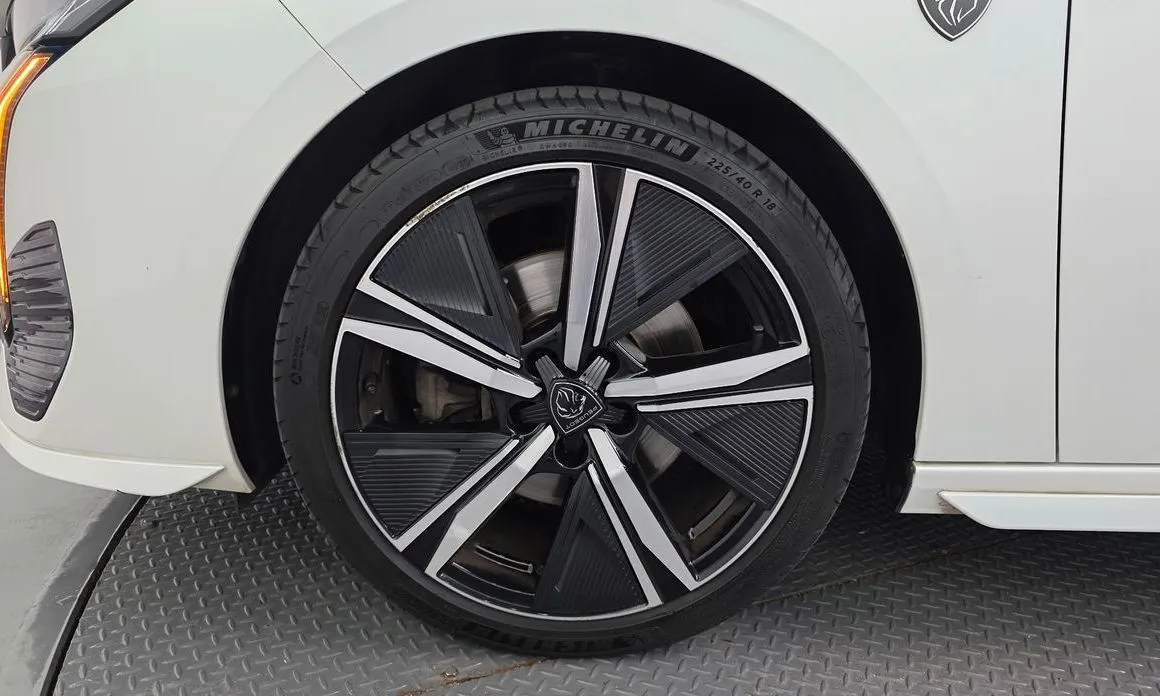 Peugeot 308 2023 из KR, фото 9