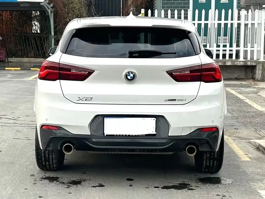 BMW X2 — фото 9
