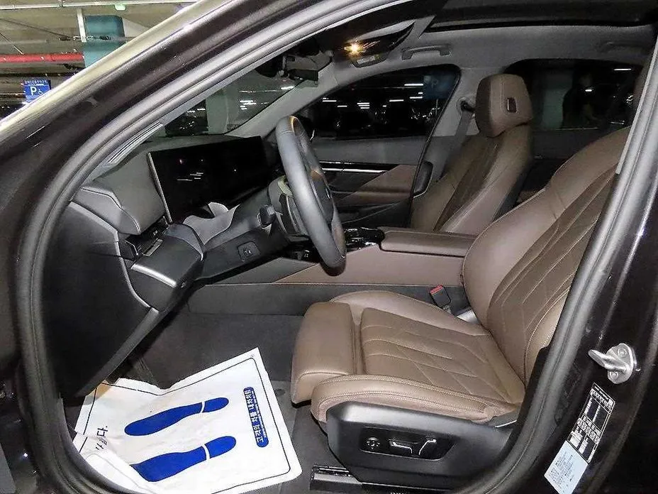 BMW 5-Series 2024 из KR, фото 3