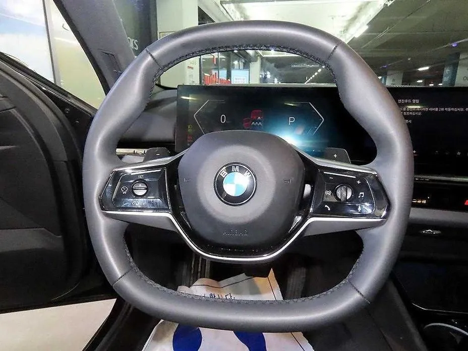 BMW 5-Series 2024 из KR, фото 9