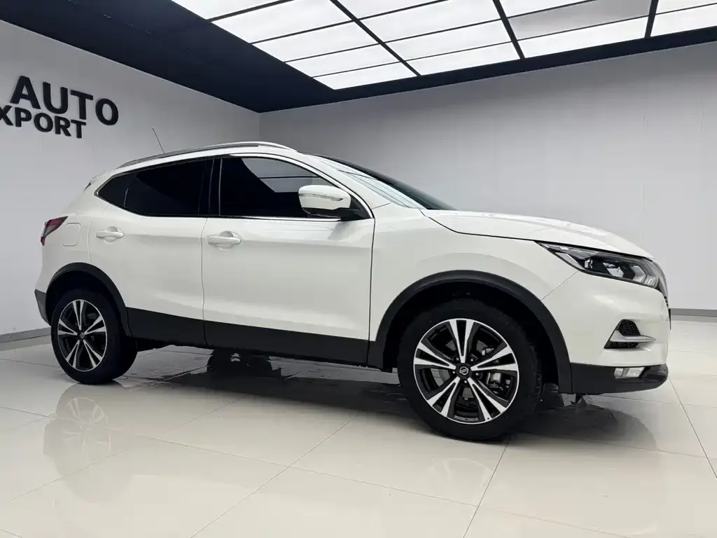 Nissan Qashqai — фото 3