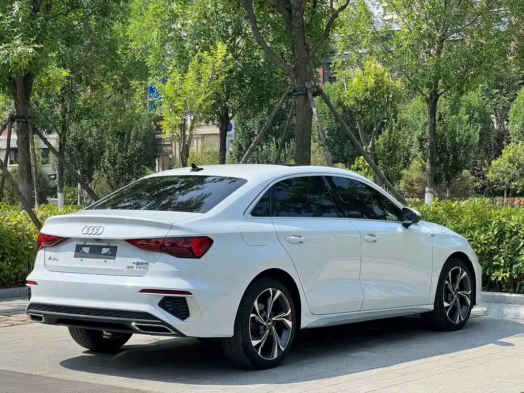 Audi A3 — фото 10