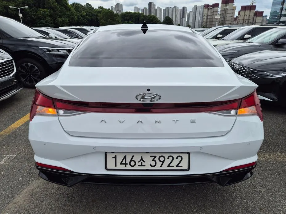 Hyundai AVANTE — фото 2