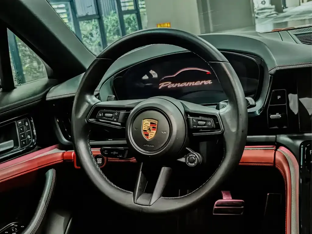 Porsche Panamera — фото 4