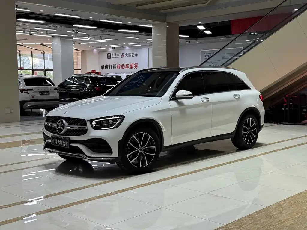Mercedes-Benz GLC — фото 1