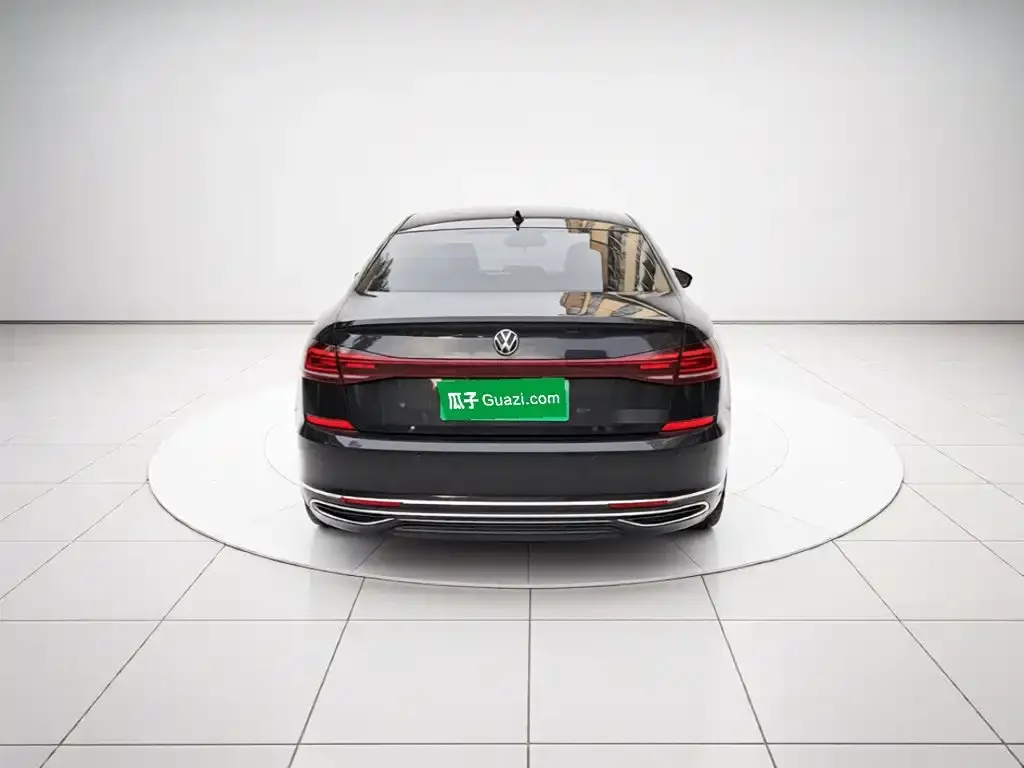 Volkswagen Passat — фото 3