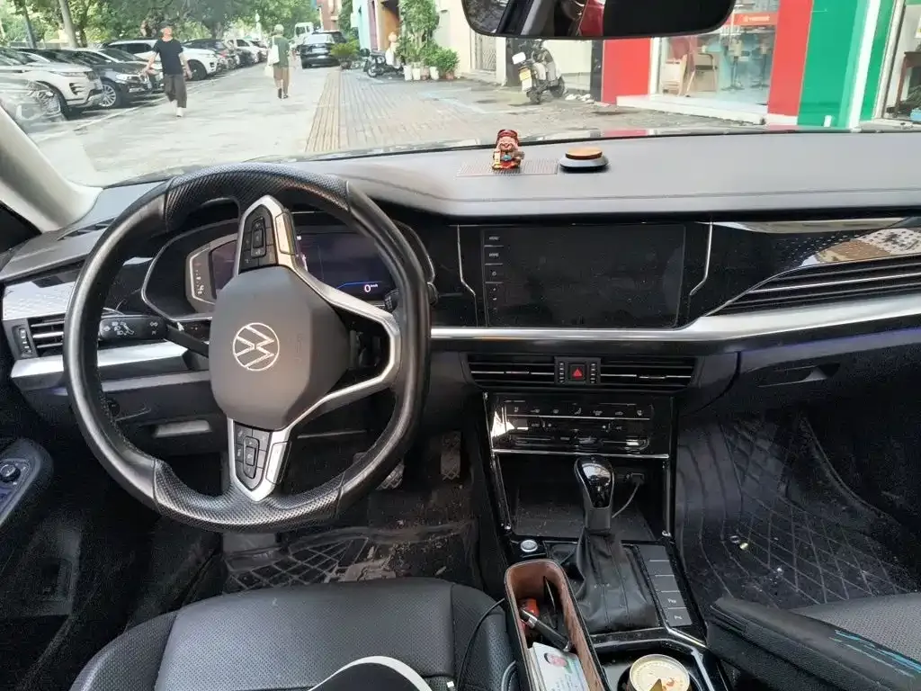 Volkswagen Passat — фото 2