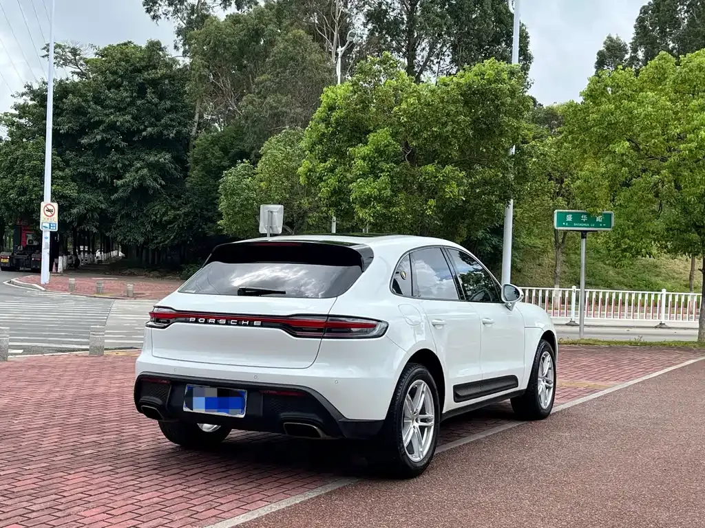 Porsche Macan — фото 6