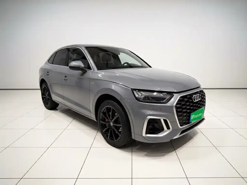 Audi Q5L Sportback — фото 8