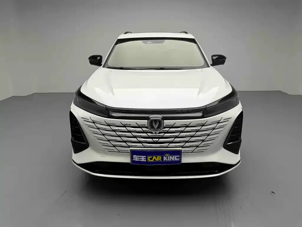 Changan CS75PLUS — фото 2