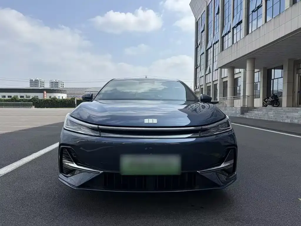 Geely 银河A7 EM — фото 2