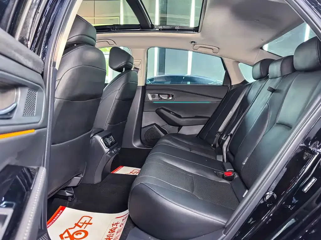 Honda Accord — фото 6