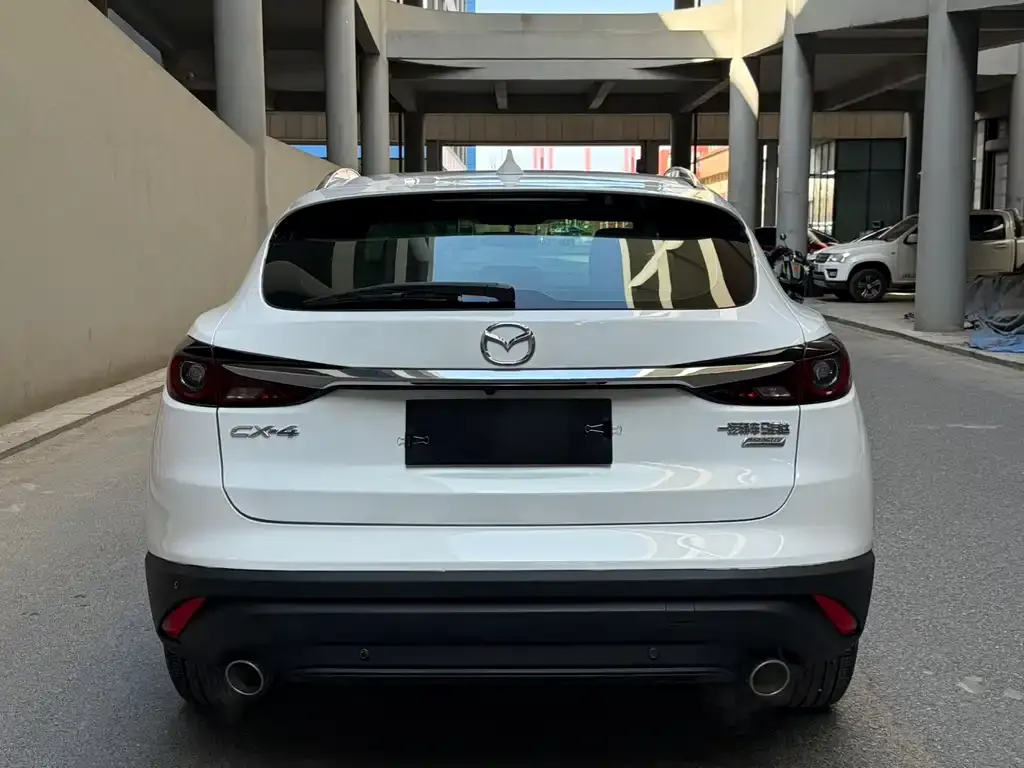 Mazda CX-4 — фото 3