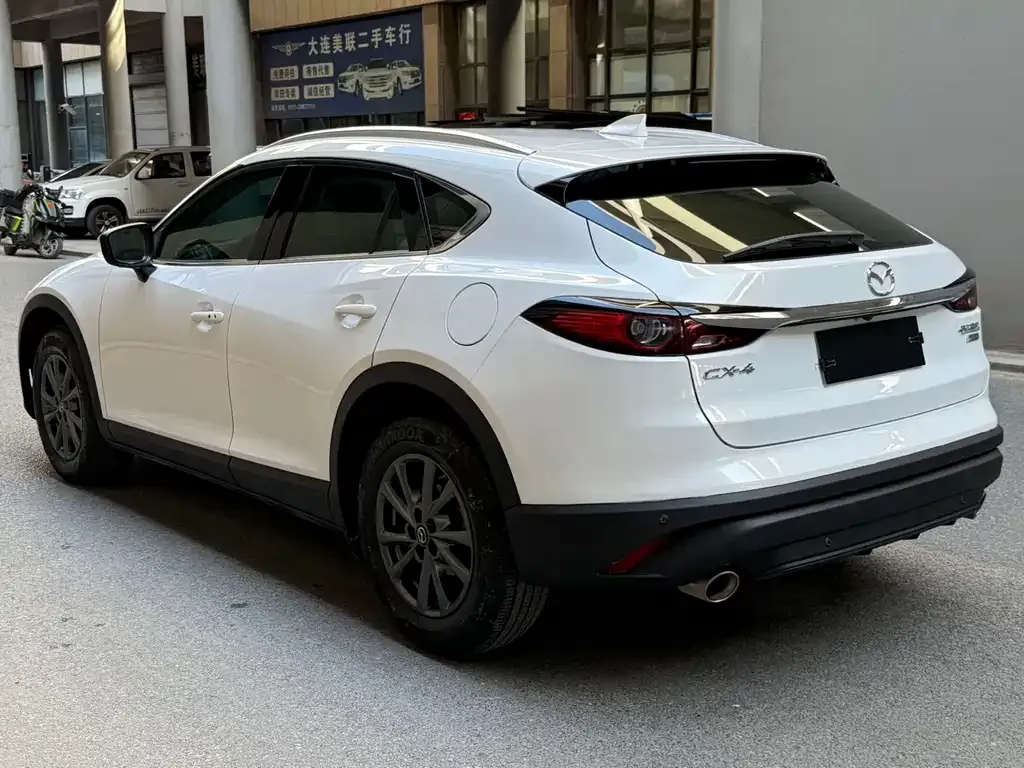 Mazda CX-4 — фото 5