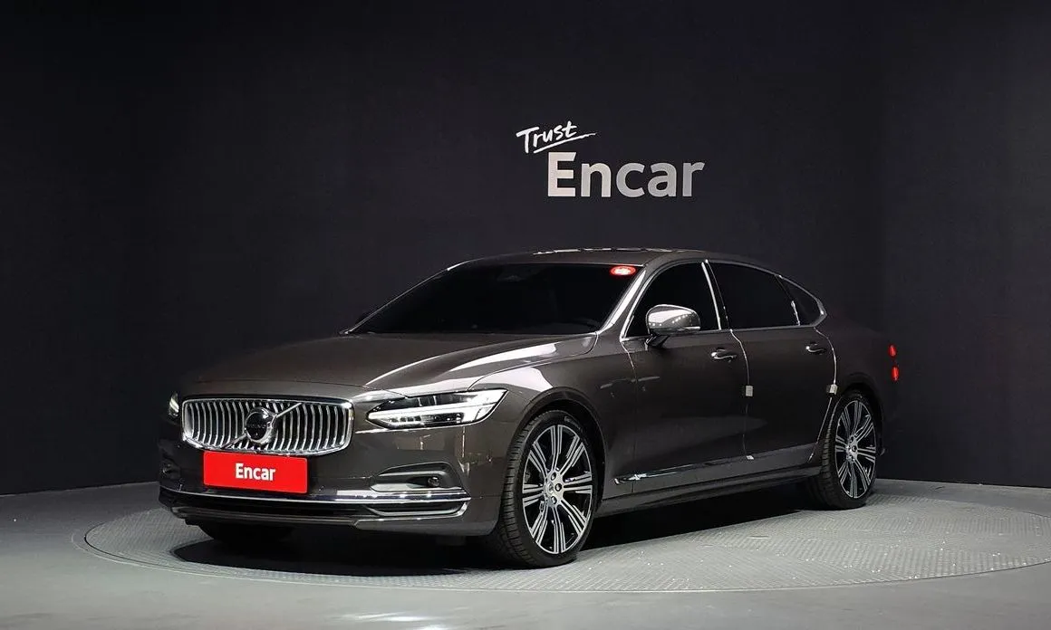 Volvo S90