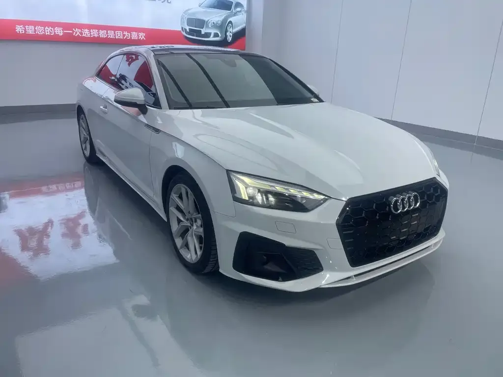Audi A5 (Import) — фото 2