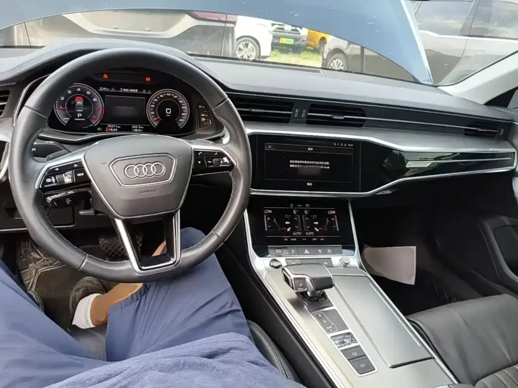 Audi A6L — фото 3