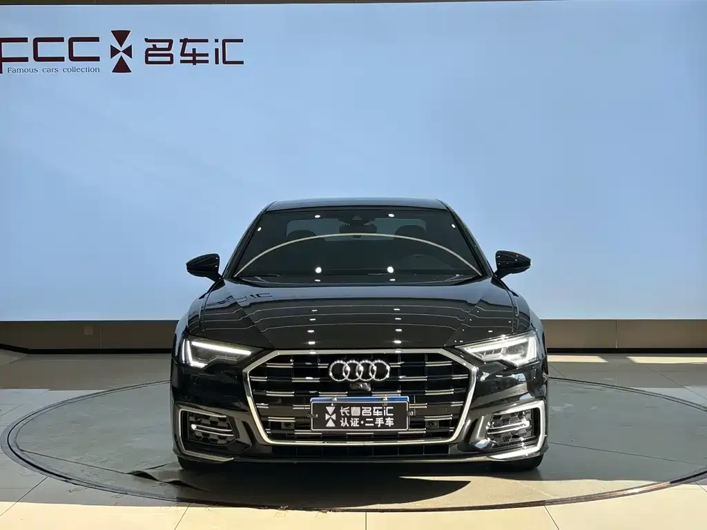 Audi A6L — фото 2