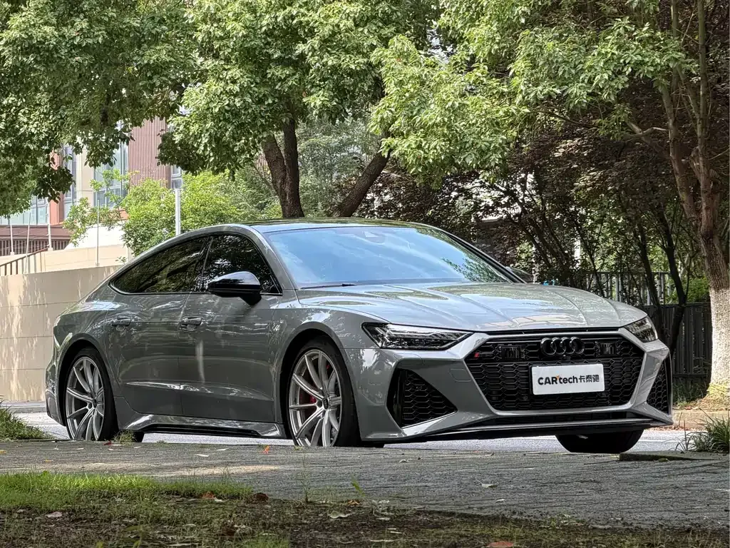 Audi RS 7 — фото 10