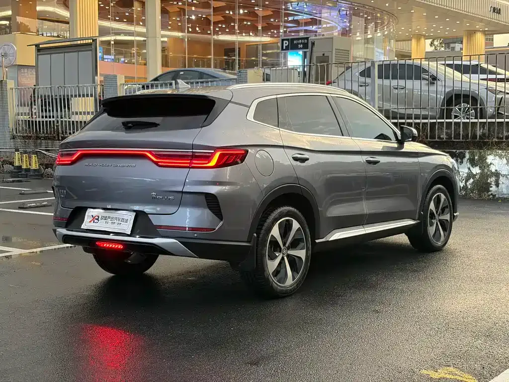 BYD PLUS New Energy — фото 8