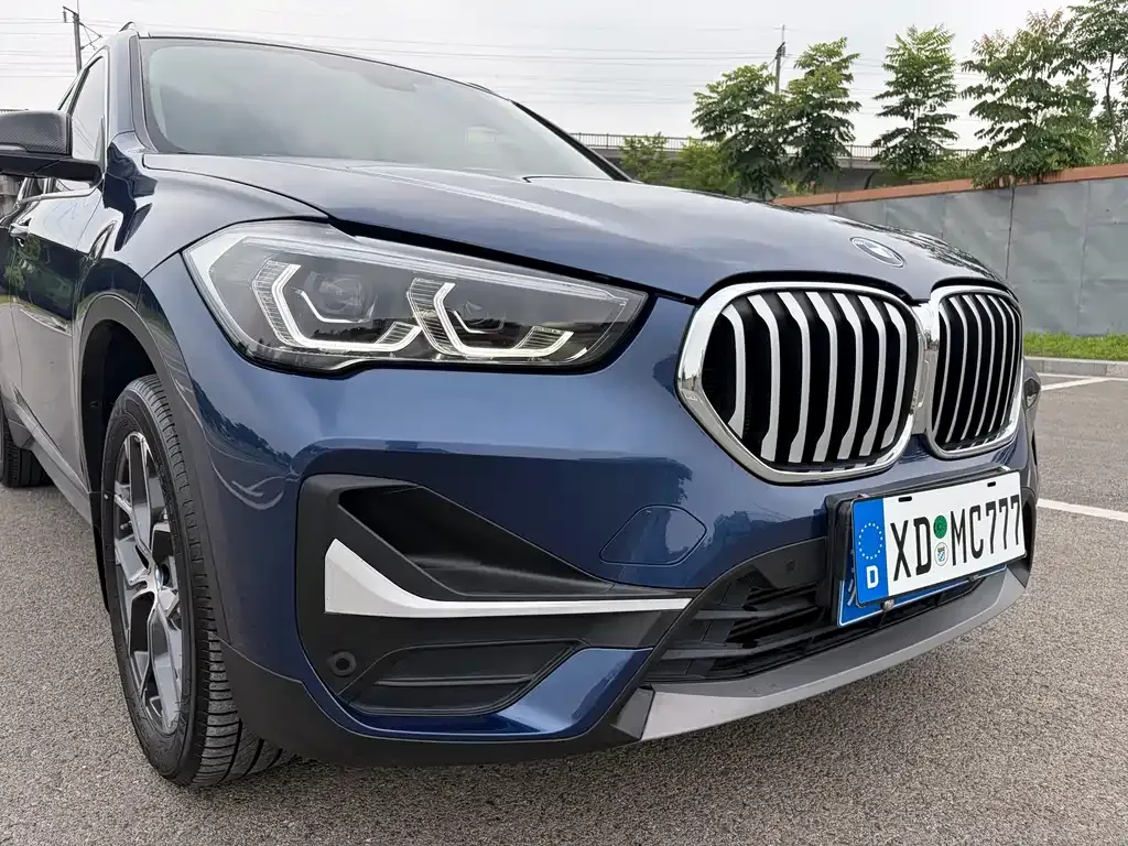 BMW X1 — фото 7