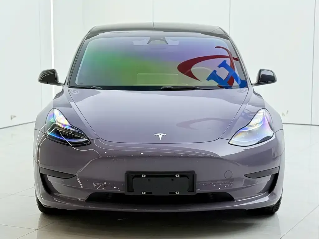 Tesla Model 3 — фото 4