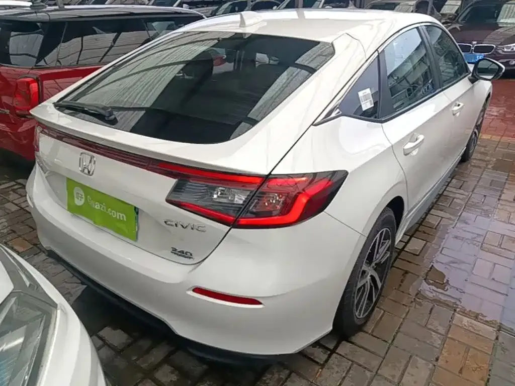 Honda Civic — фото 8