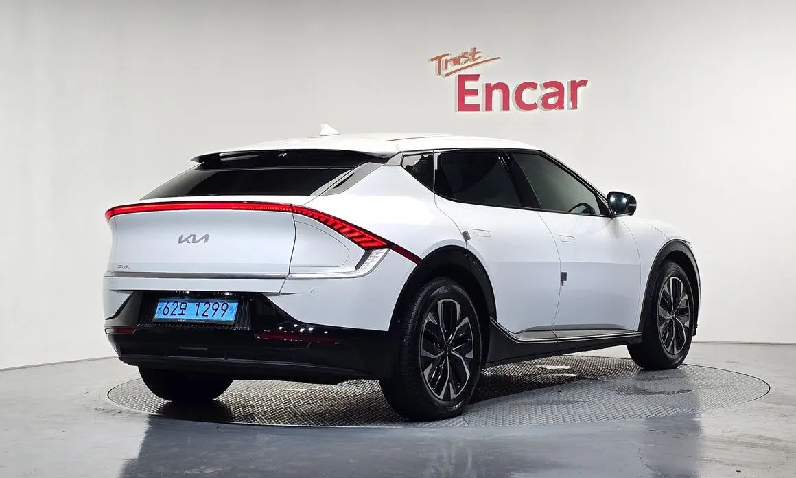 Kia EV6 — фото 7