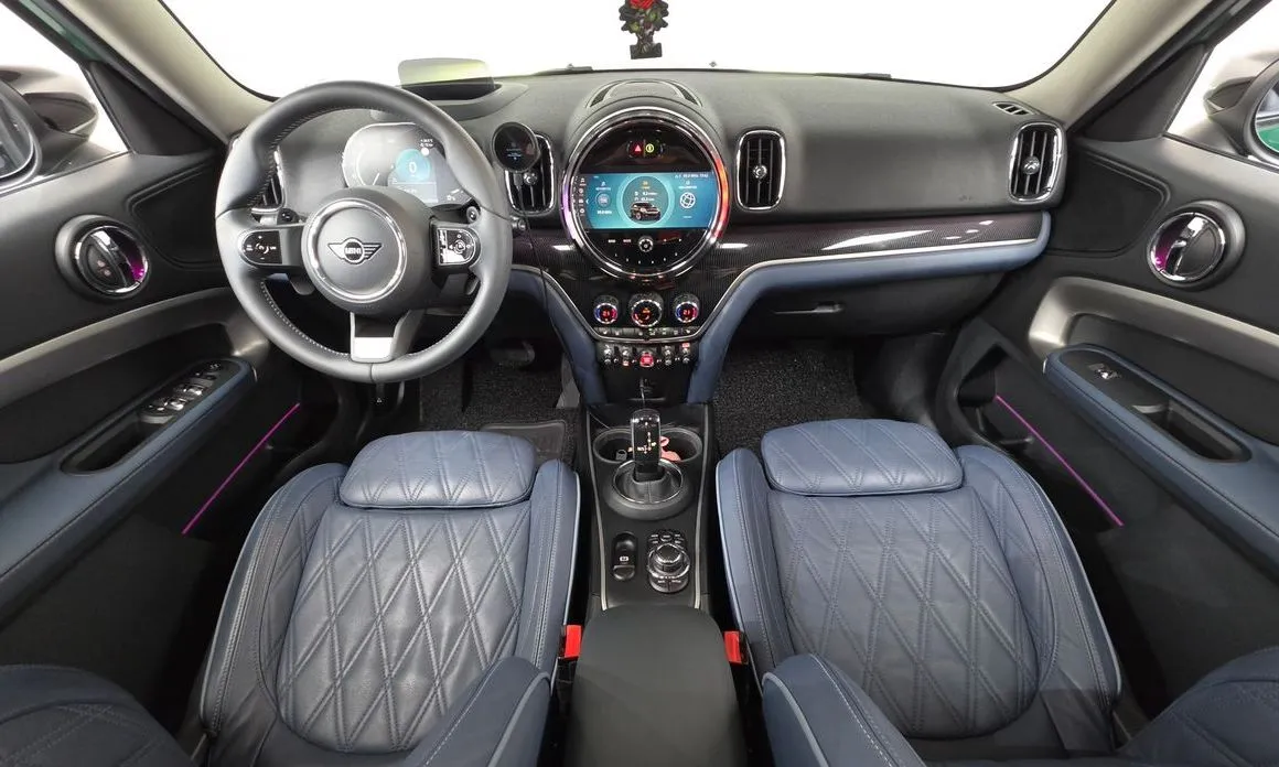 Mini Countryman 2023 из KR, фото 10
