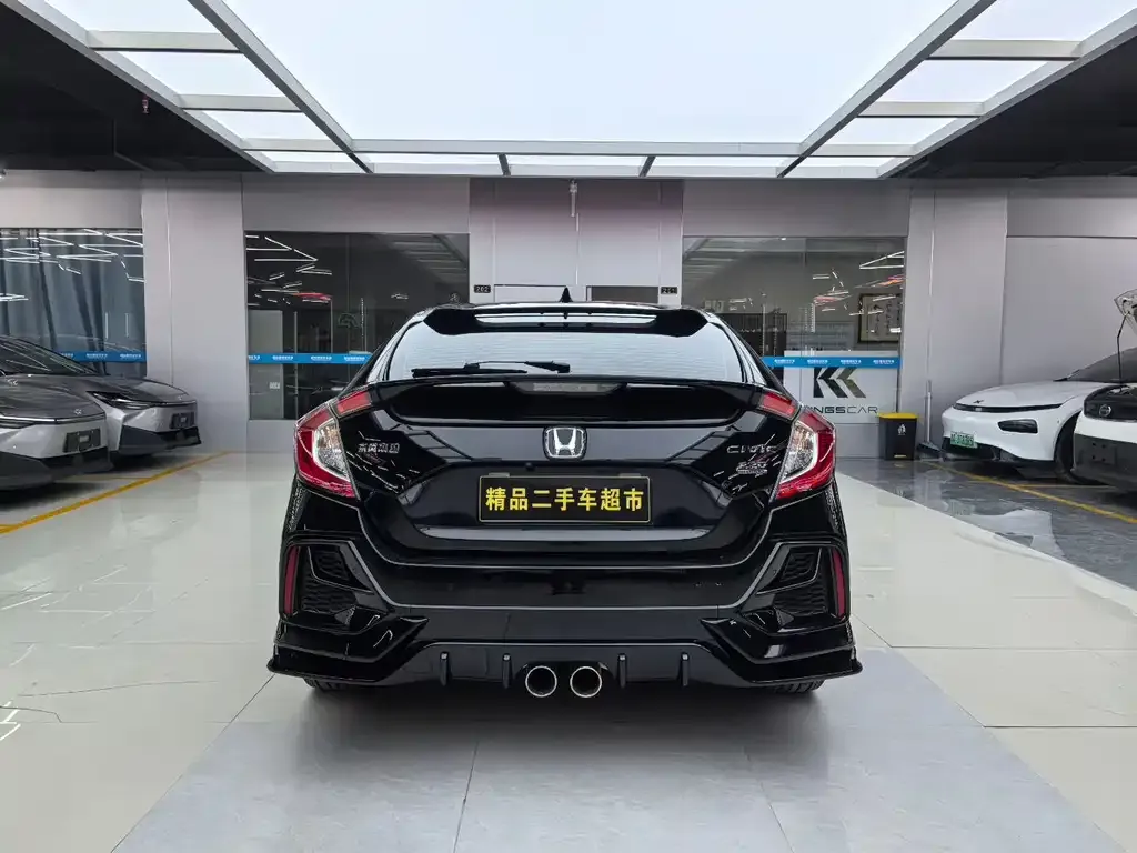 Honda Civic — фото 7