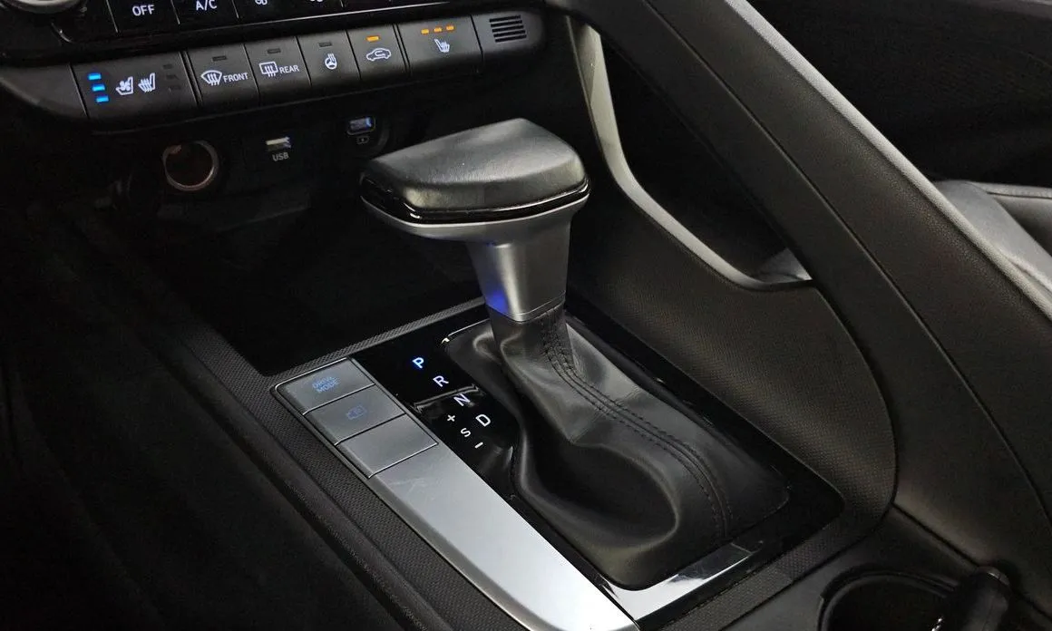 Hyundai AVANTE — фото 8
