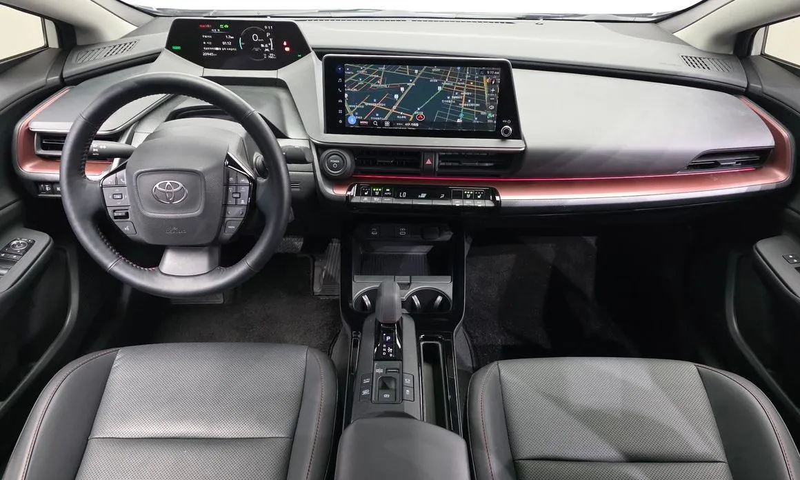 Toyota Prius 2024 из KR, фото 8