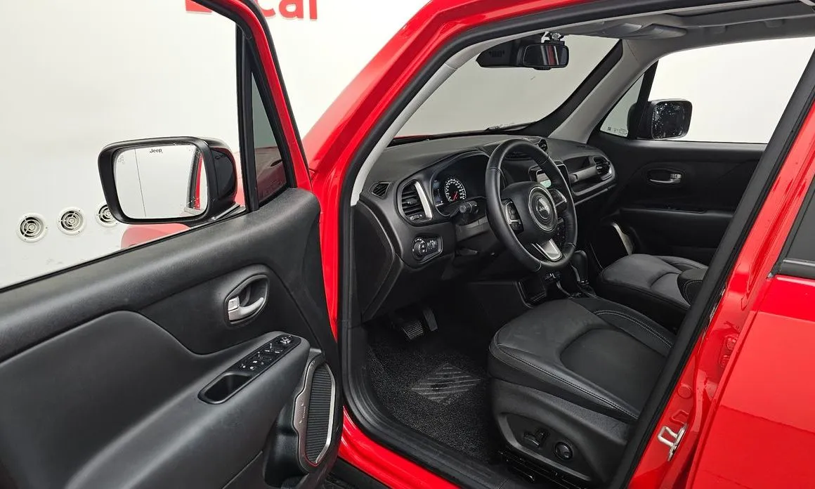 Jeep Renegade 2023 из KR, фото 10