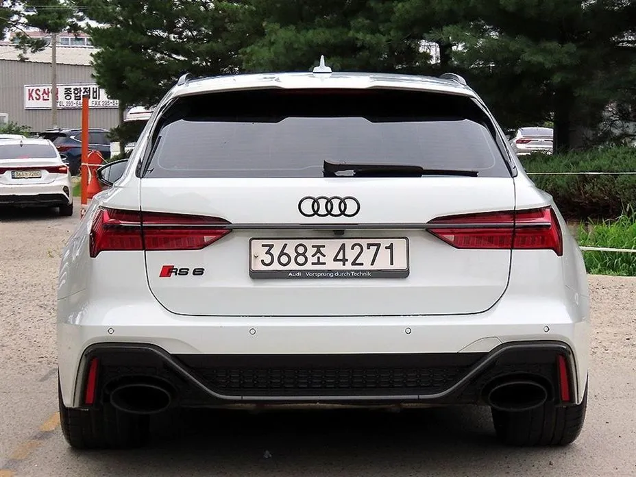 Audi RS6 — фото 5