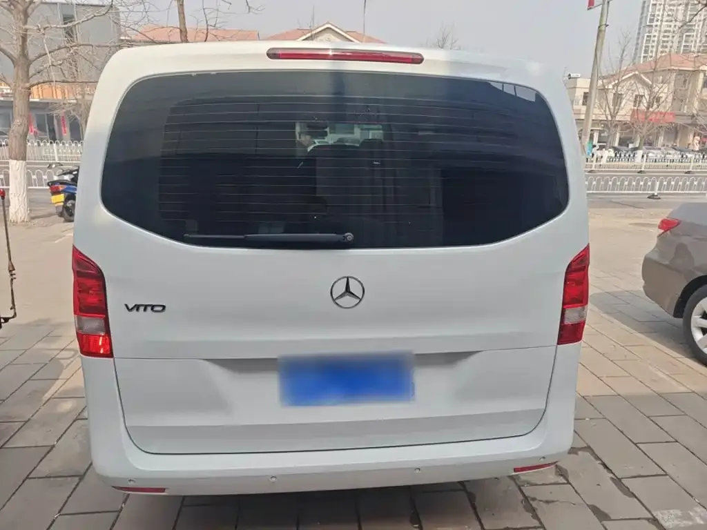 Mercedes-Benz Vito — фото 2