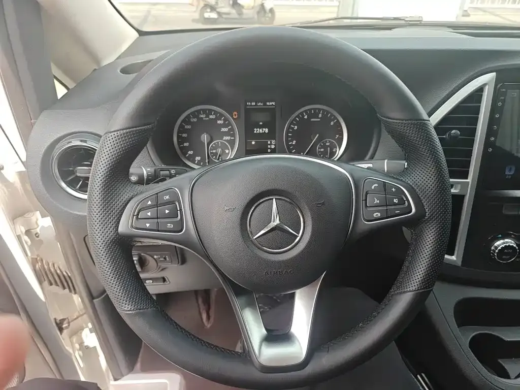 Mercedes-Benz Vito — фото 7
