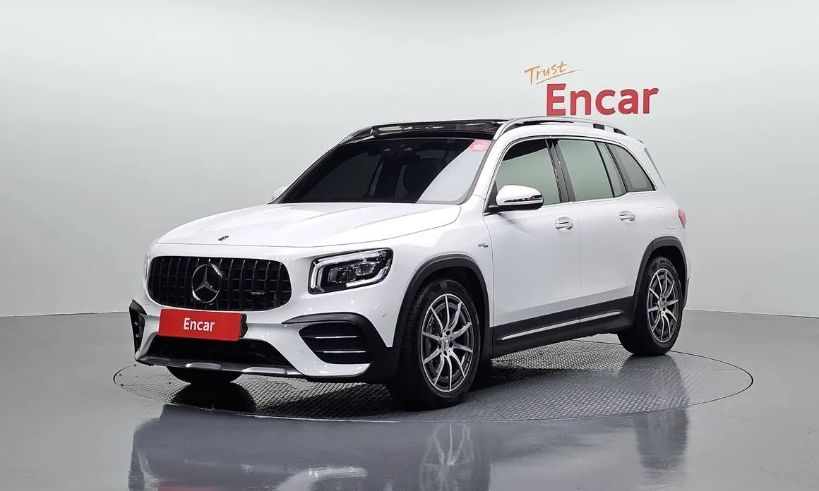 Mercedes-Benz GLB-Class — фото 1