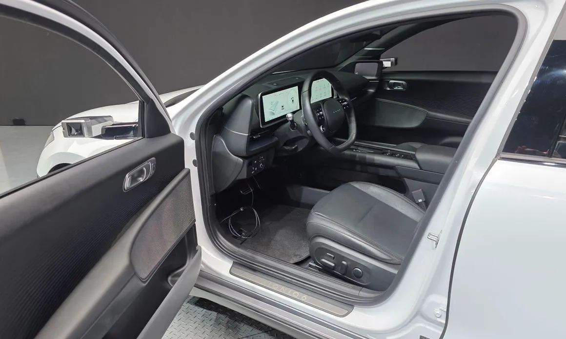 Hyundai Ioniq6 — фото 8