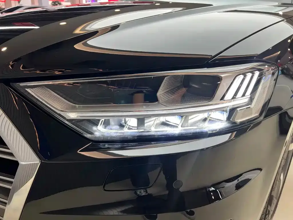 Audi A8 New Energy — фото 9