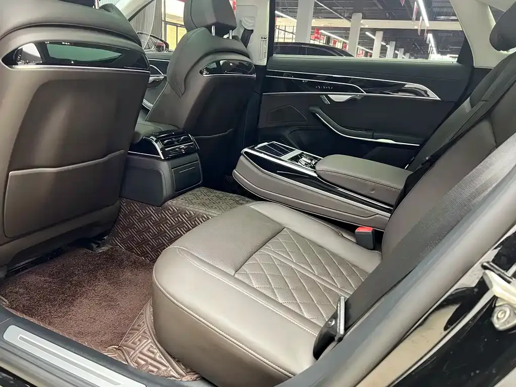 Audi A8 New Energy — фото 2
