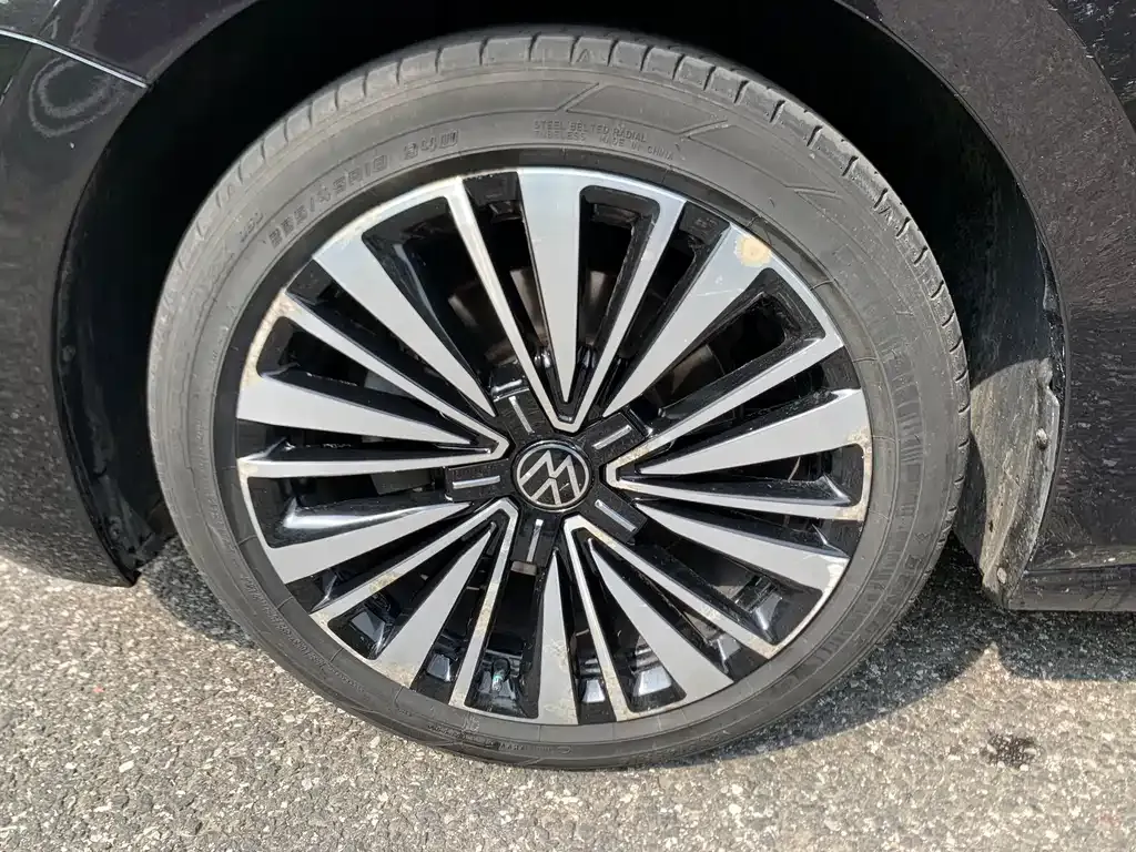 Volkswagen Passat — фото 4