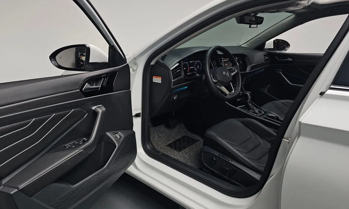 Volkswagen Jetta 2024 из KR, фото 6