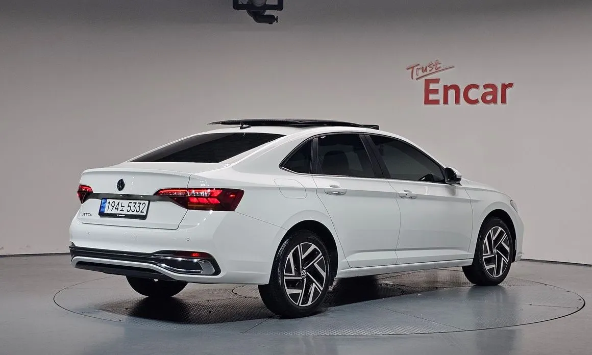 Volkswagen Jetta 2024 из KR, фото 9