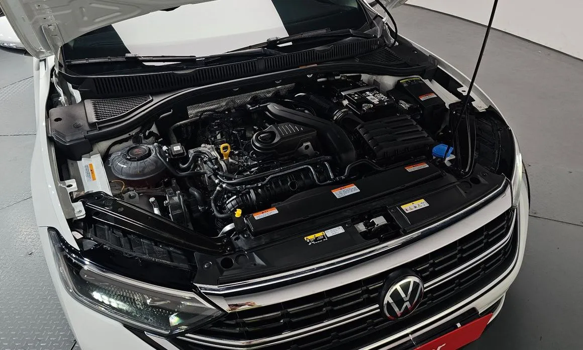 Volkswagen Jetta 2024 из KR, фото 8