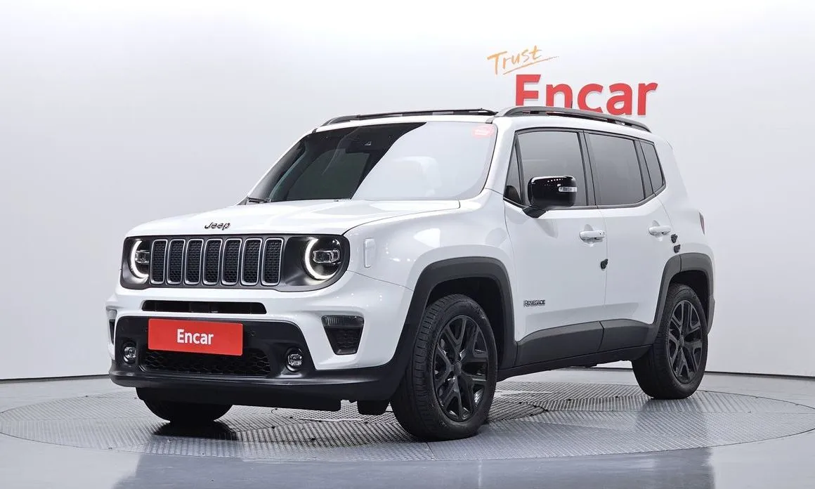 Jeep Renegade — фото 1