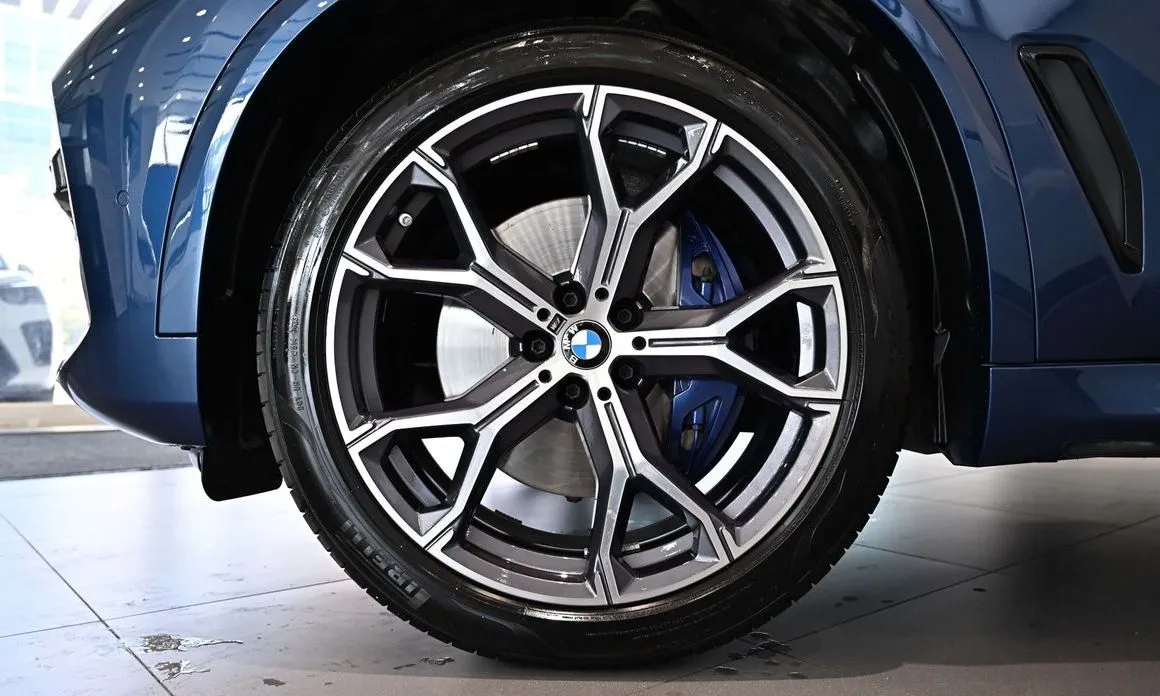 BMW X5 — фото 4