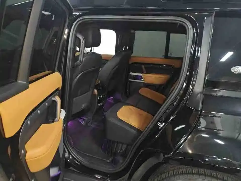 Land Rover Defender — фото 4