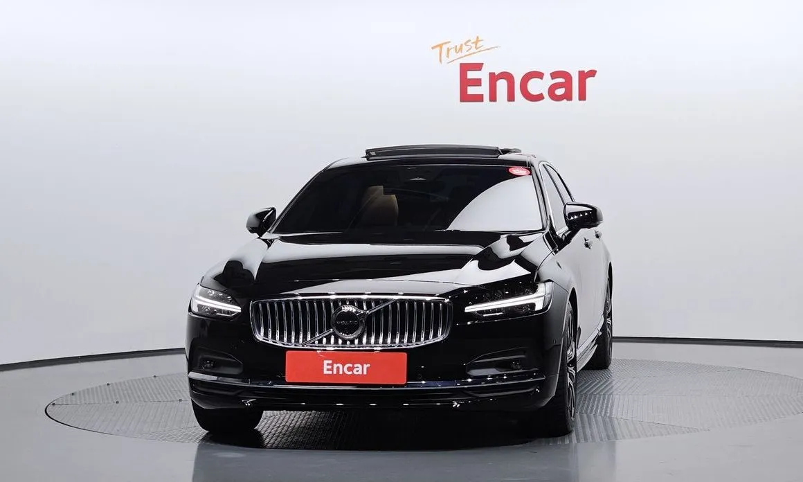 Volvo S90 2025 из KR, фото 3