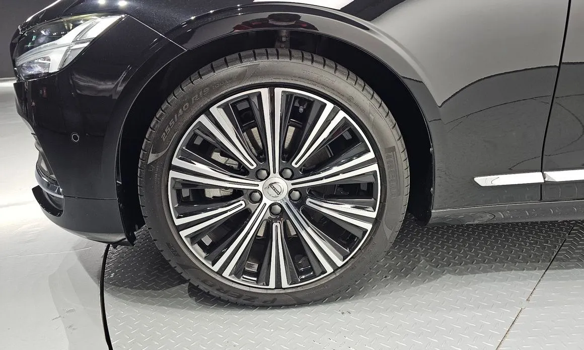 Volvo S90 2025 из KR, фото 10