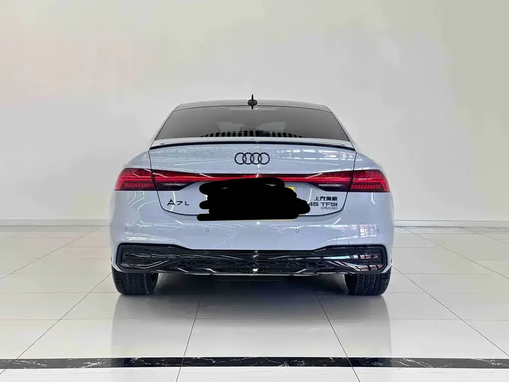 Audi A7L — фото 6